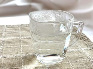 夜の白湯と朝の白湯の違いとは?目的別に整える体と心のリズム