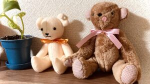 風水とぬいぐるみの関係　運気を下げると言われる理由と正しい置き場所