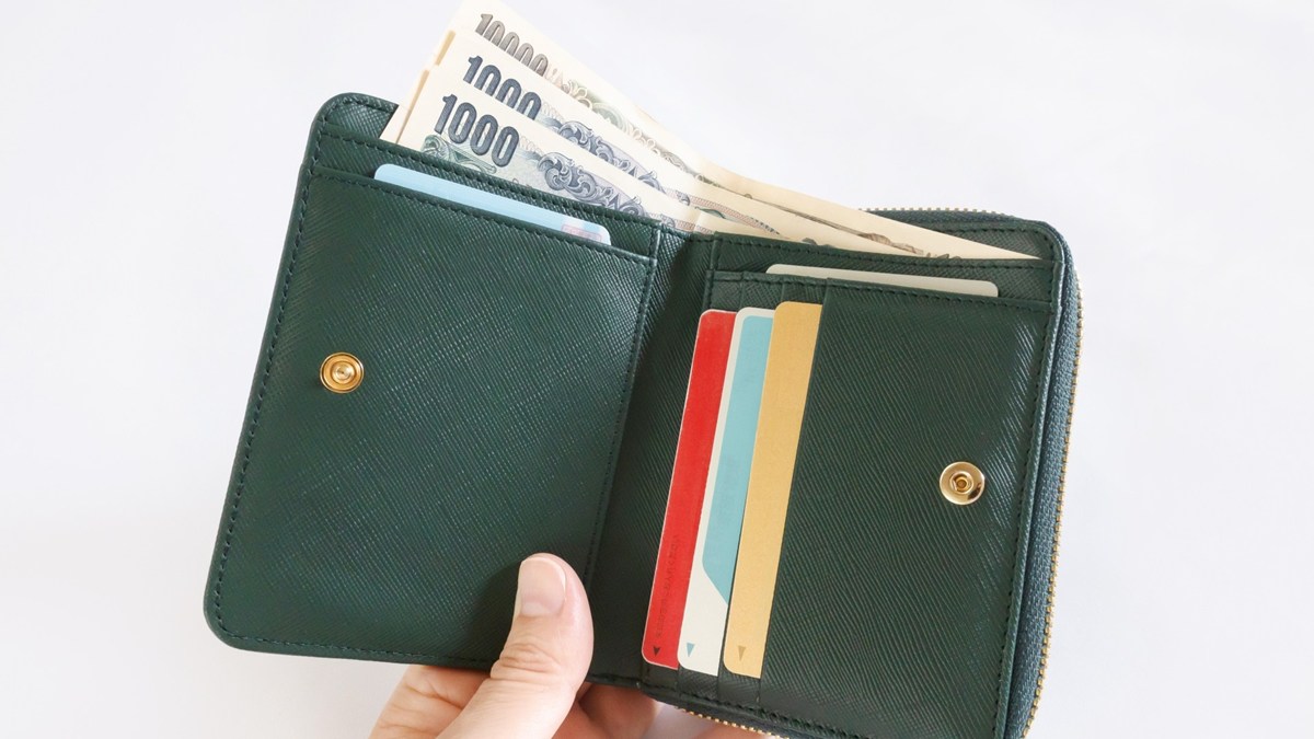 風水で緑の財布は金運を育てる色　お金を増やしたい人に向いている理由